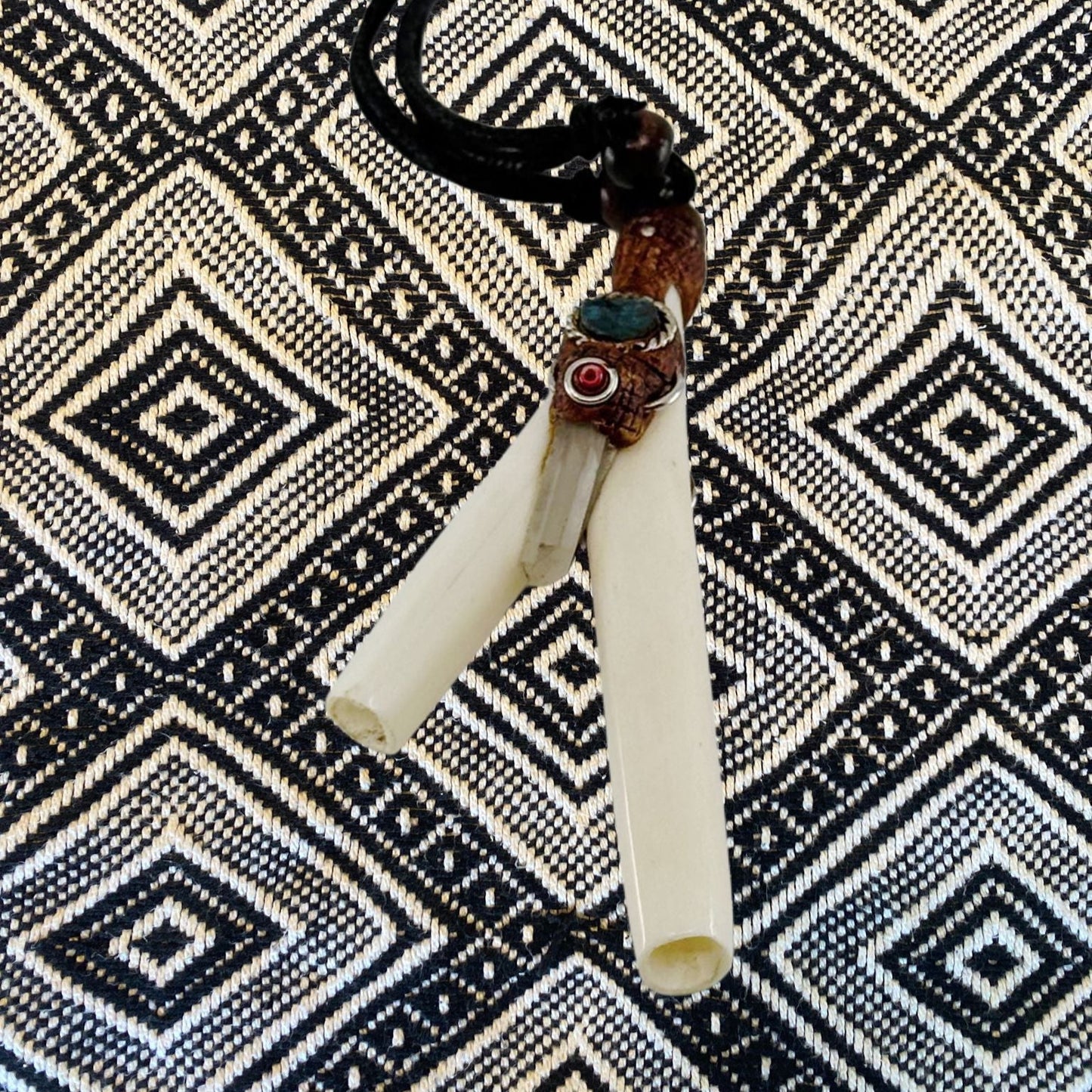 Crystal String Kuripe - Hapé Self-Applicator