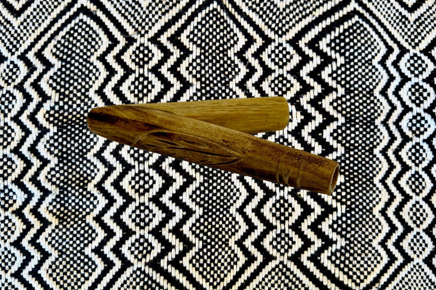 Roots Kuripe - Hapé Self-Applicator